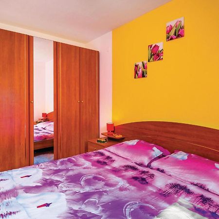 2 Bedroom Gorgeous Apartment In Rabac Zewnętrze zdjęcie