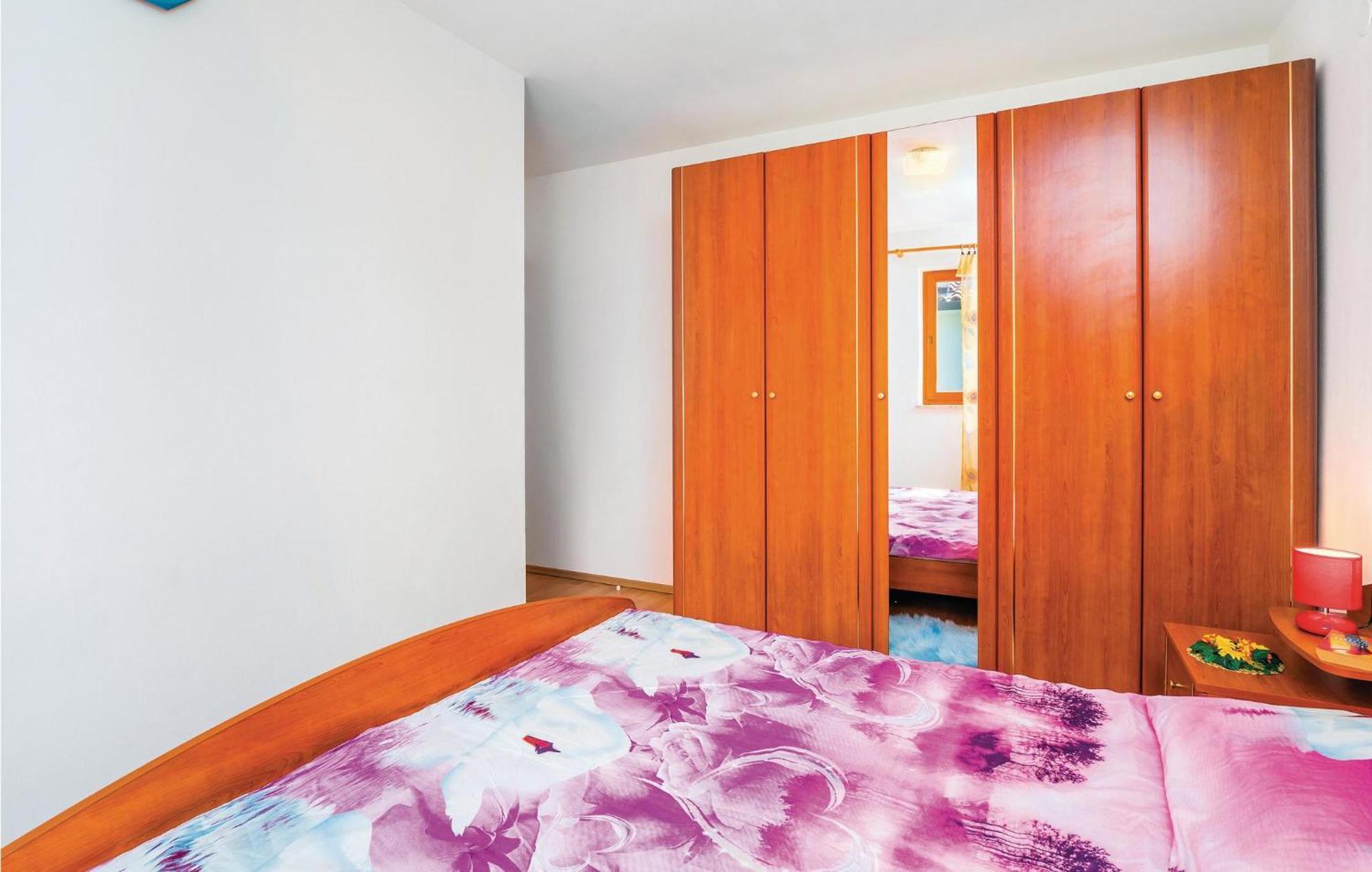 2 Bedroom Gorgeous Apartment In Rabac Zewnętrze zdjęcie