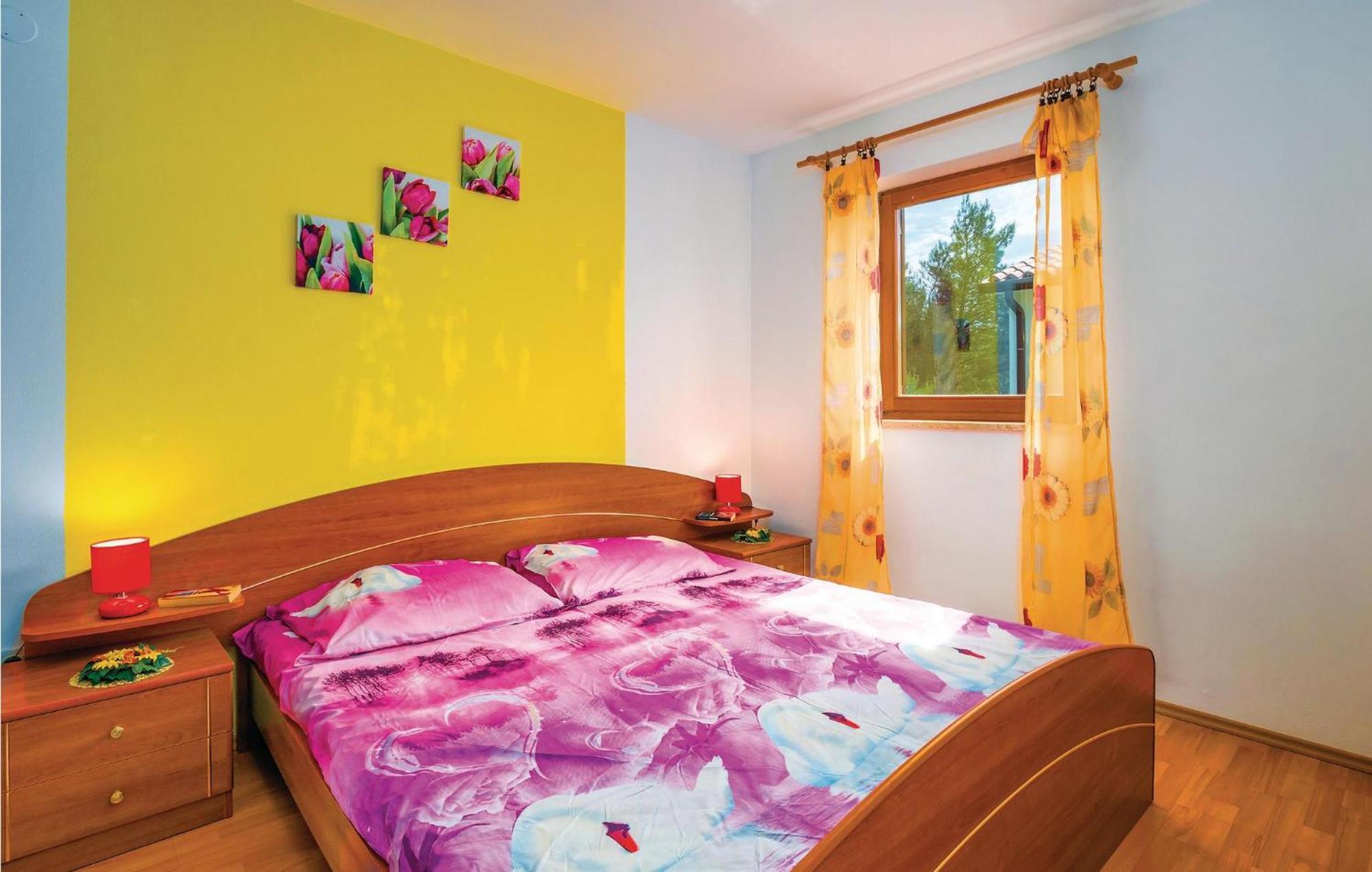2 Bedroom Gorgeous Apartment In Rabac Zewnętrze zdjęcie